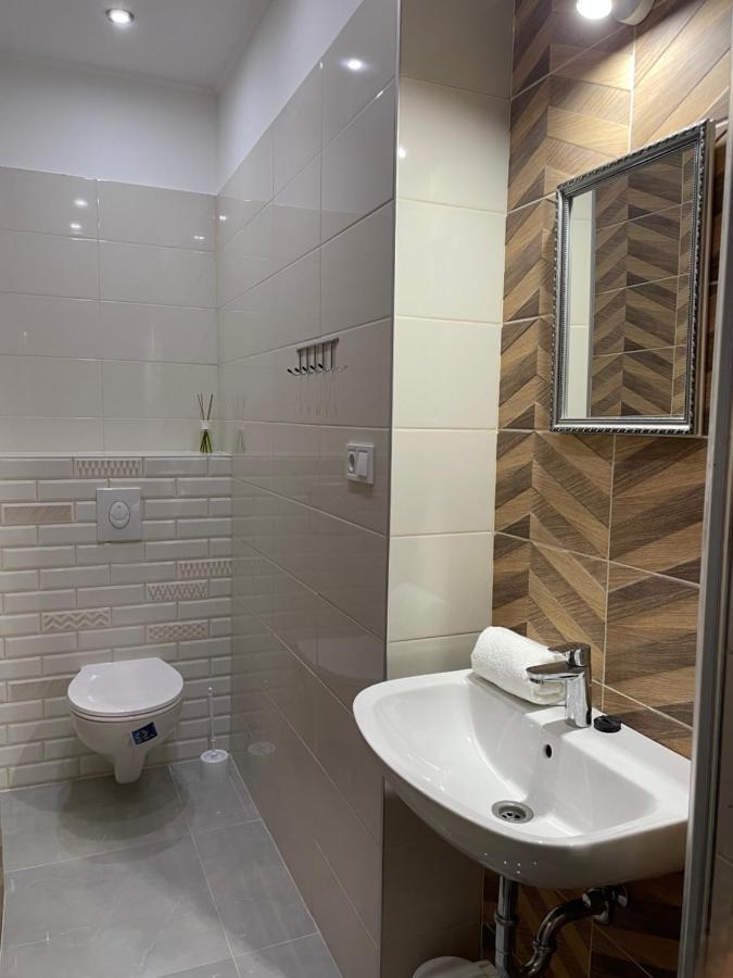 Kovacs Apartmanhaz Kiskunhalas Eksteriør bilde